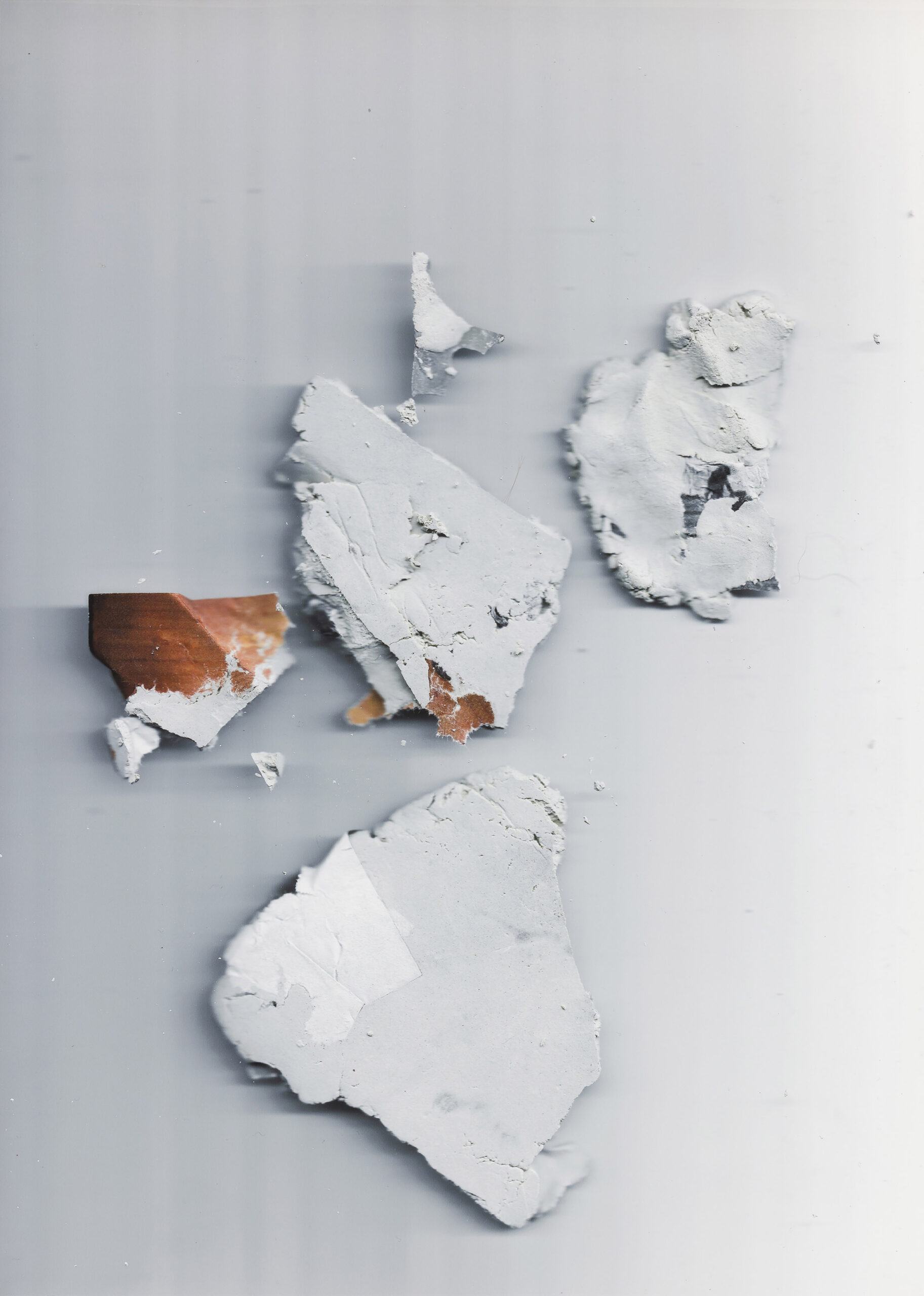 Lucija Klauž: Fosilizacija truda (drobljenje)