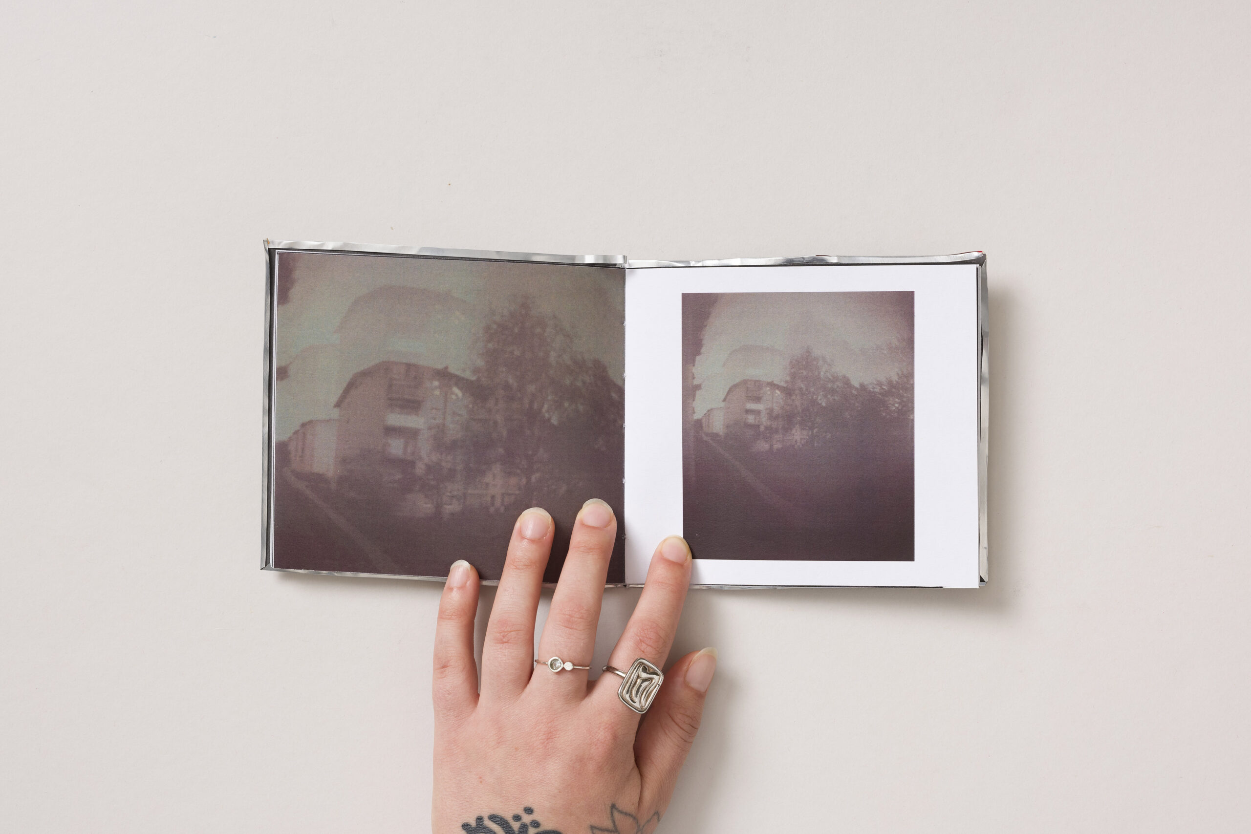 Ajda Justin in Goro Modic: My beer took this image - slika 4